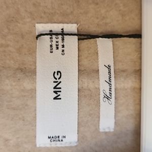 BRAND NEW: Mango oversized, belted, lapel-collar wool-blend coat (color:oatmeal)